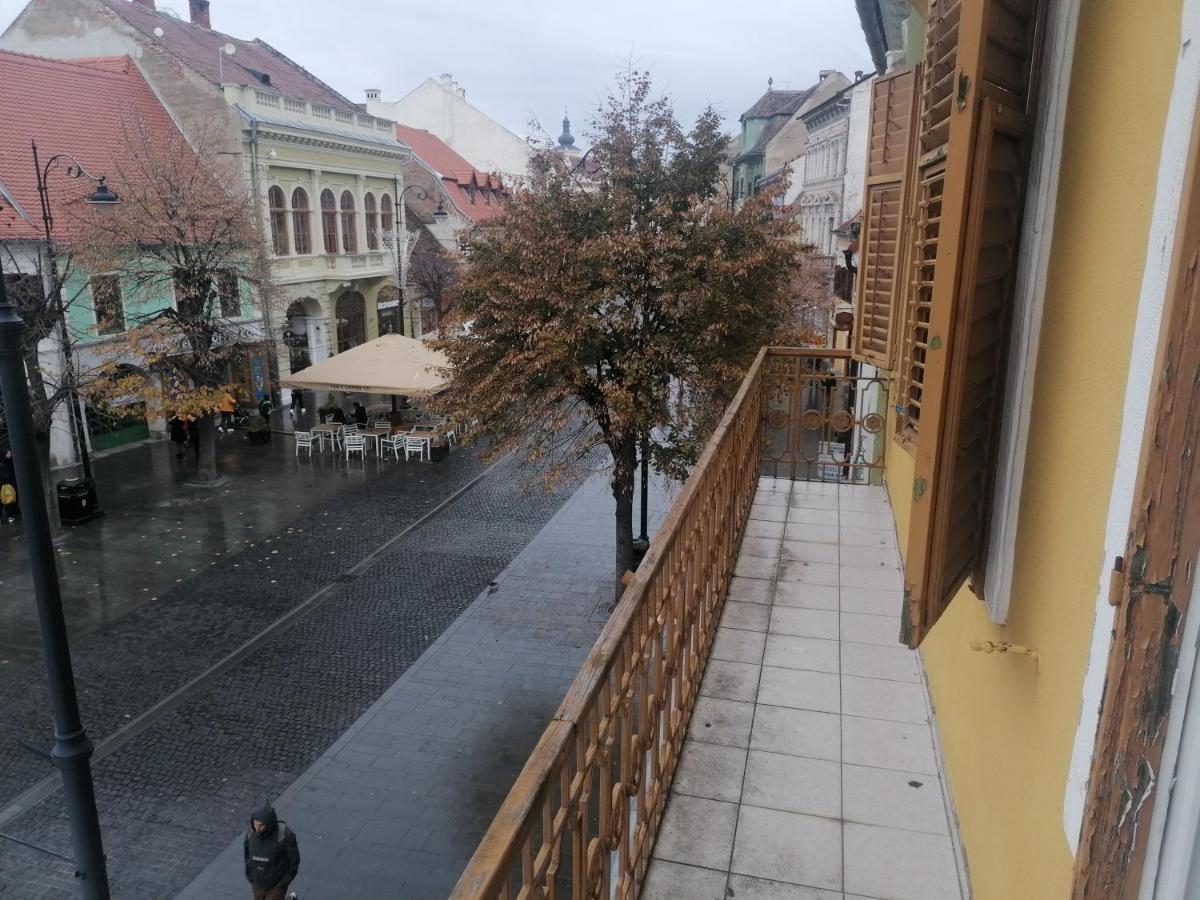 Apartament Royal Sibiu Apartment Екстериор снимка